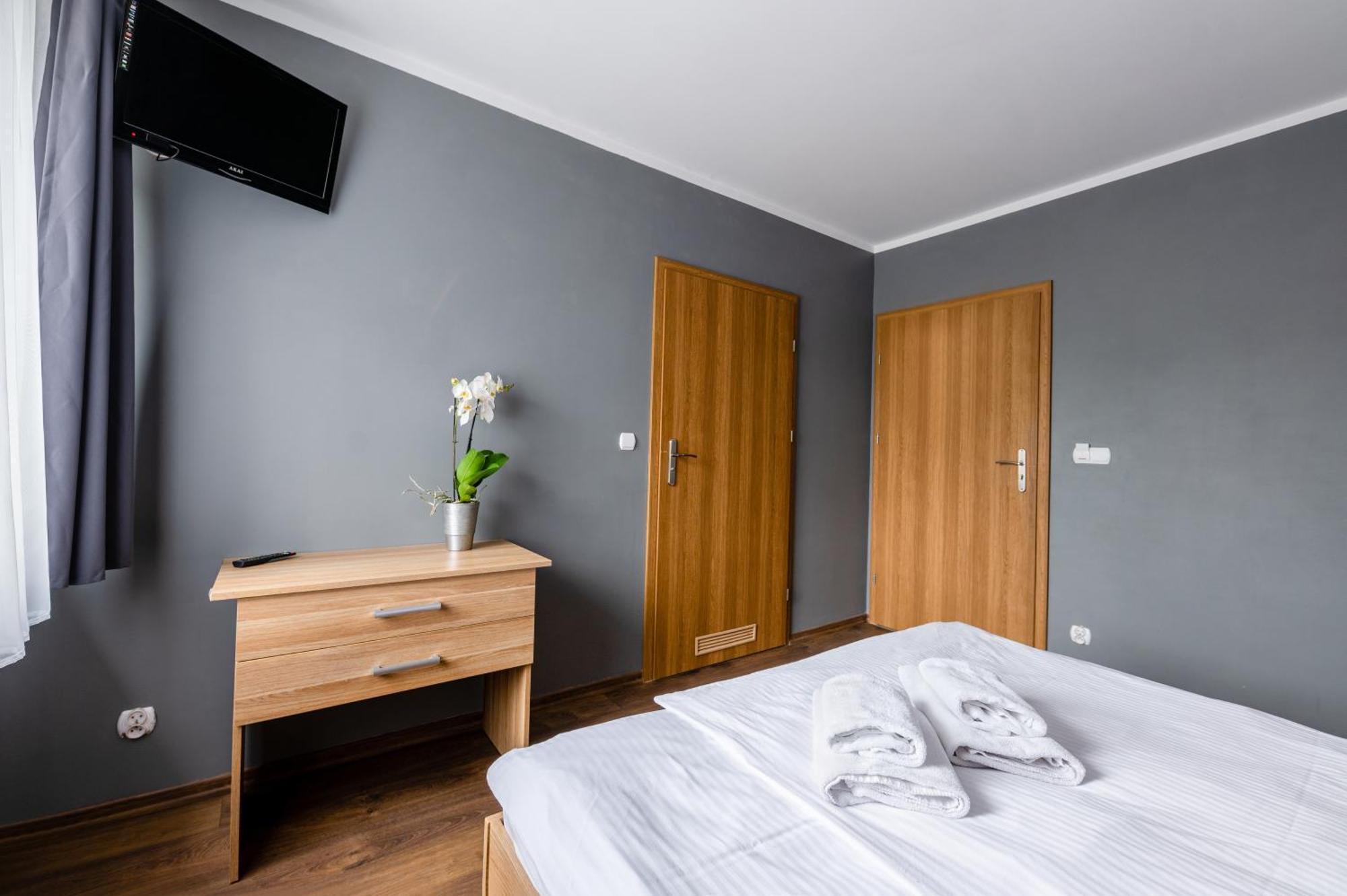 Sleep&Go Lubliniec Exterior foto