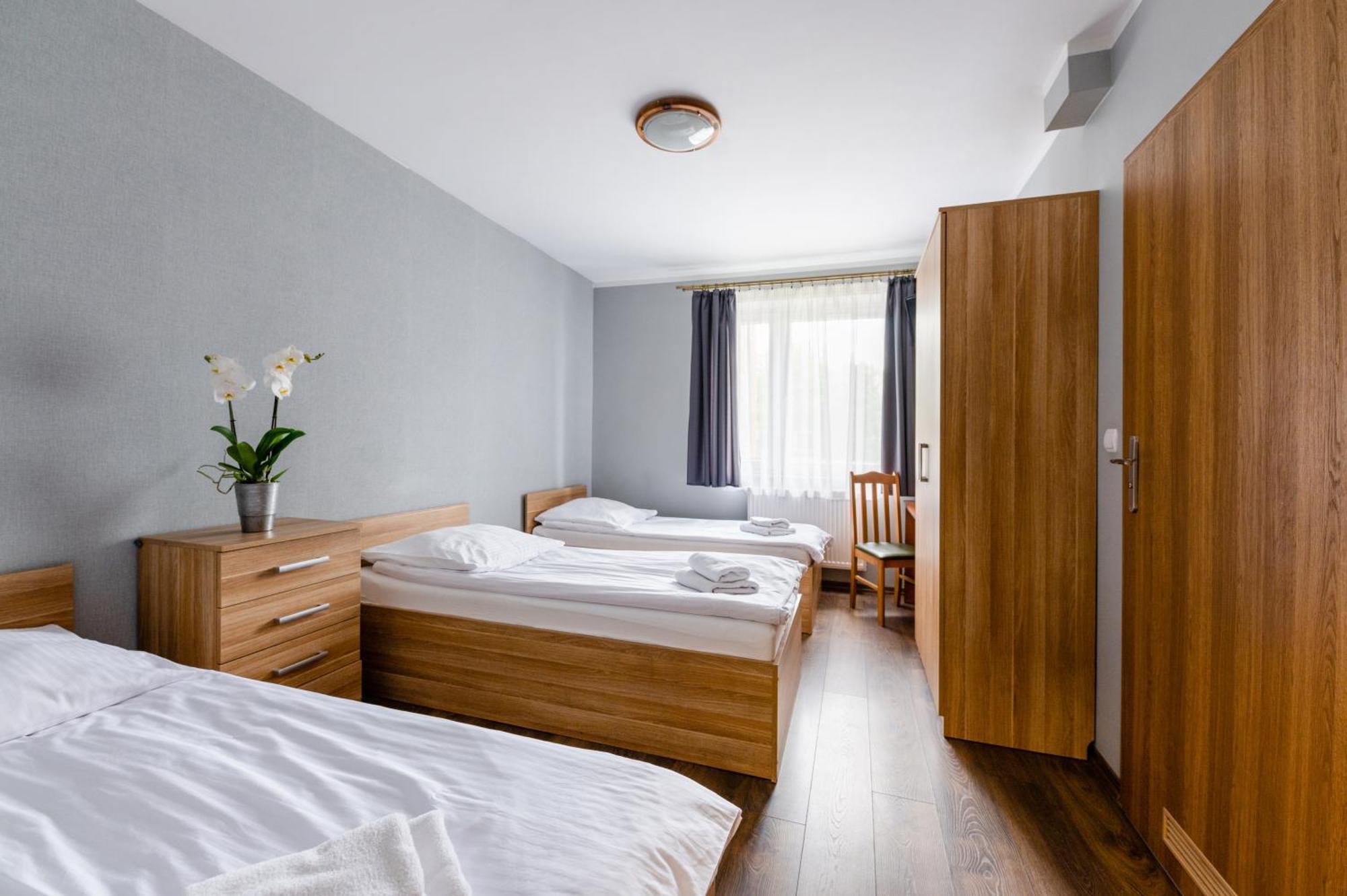 Sleep&Go Lubliniec Exterior foto