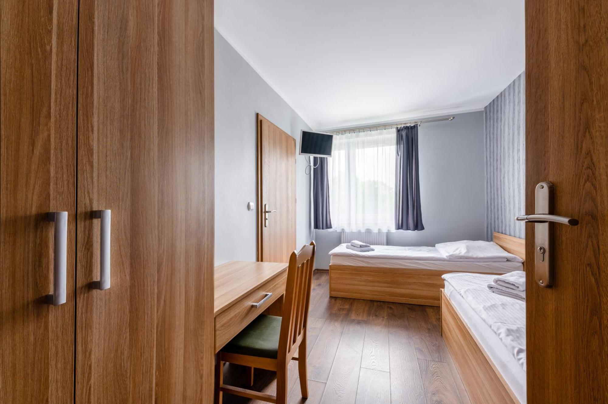 Sleep&Go Lubliniec Exterior foto