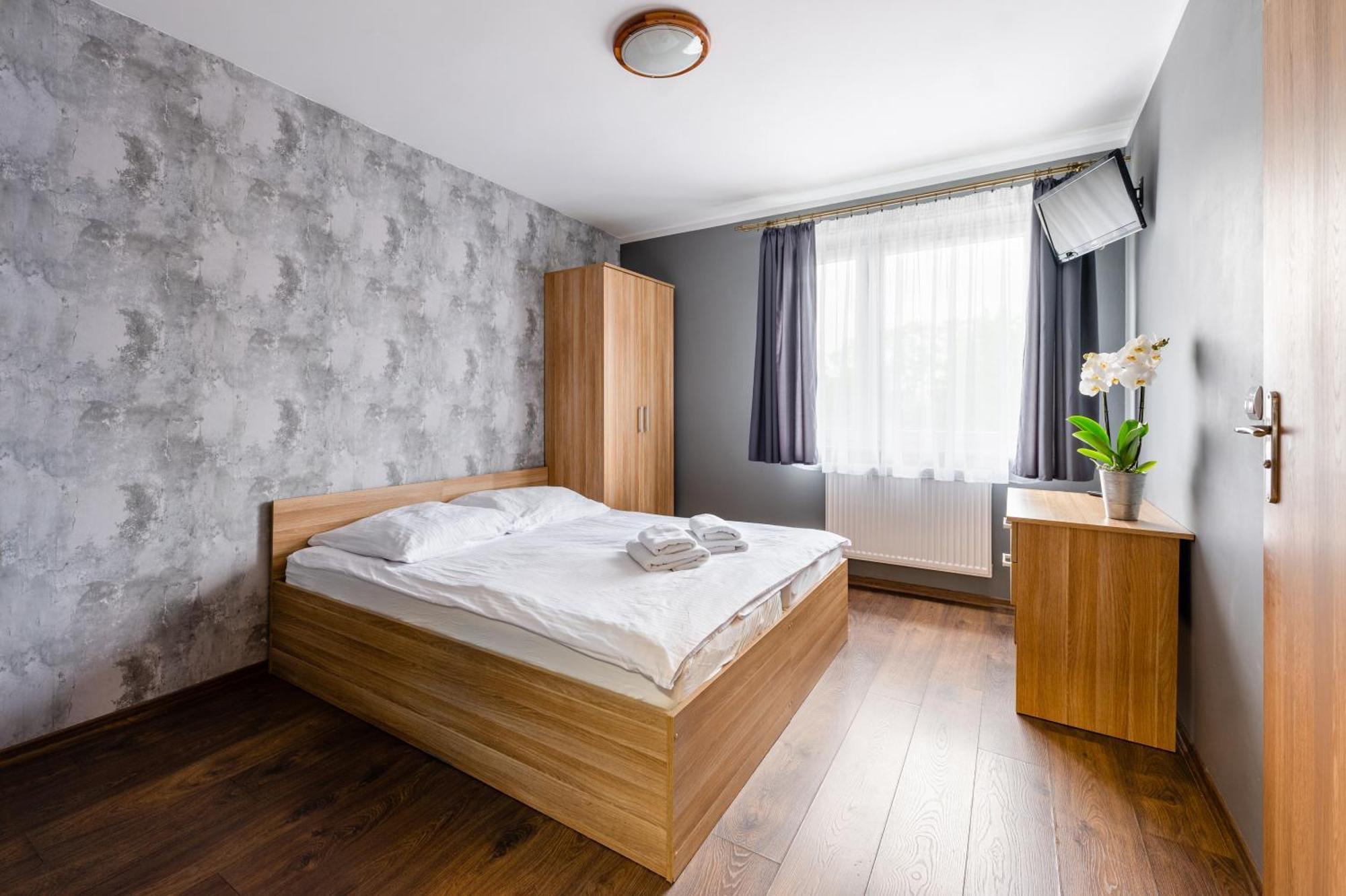 Sleep&Go Lubliniec Exterior foto