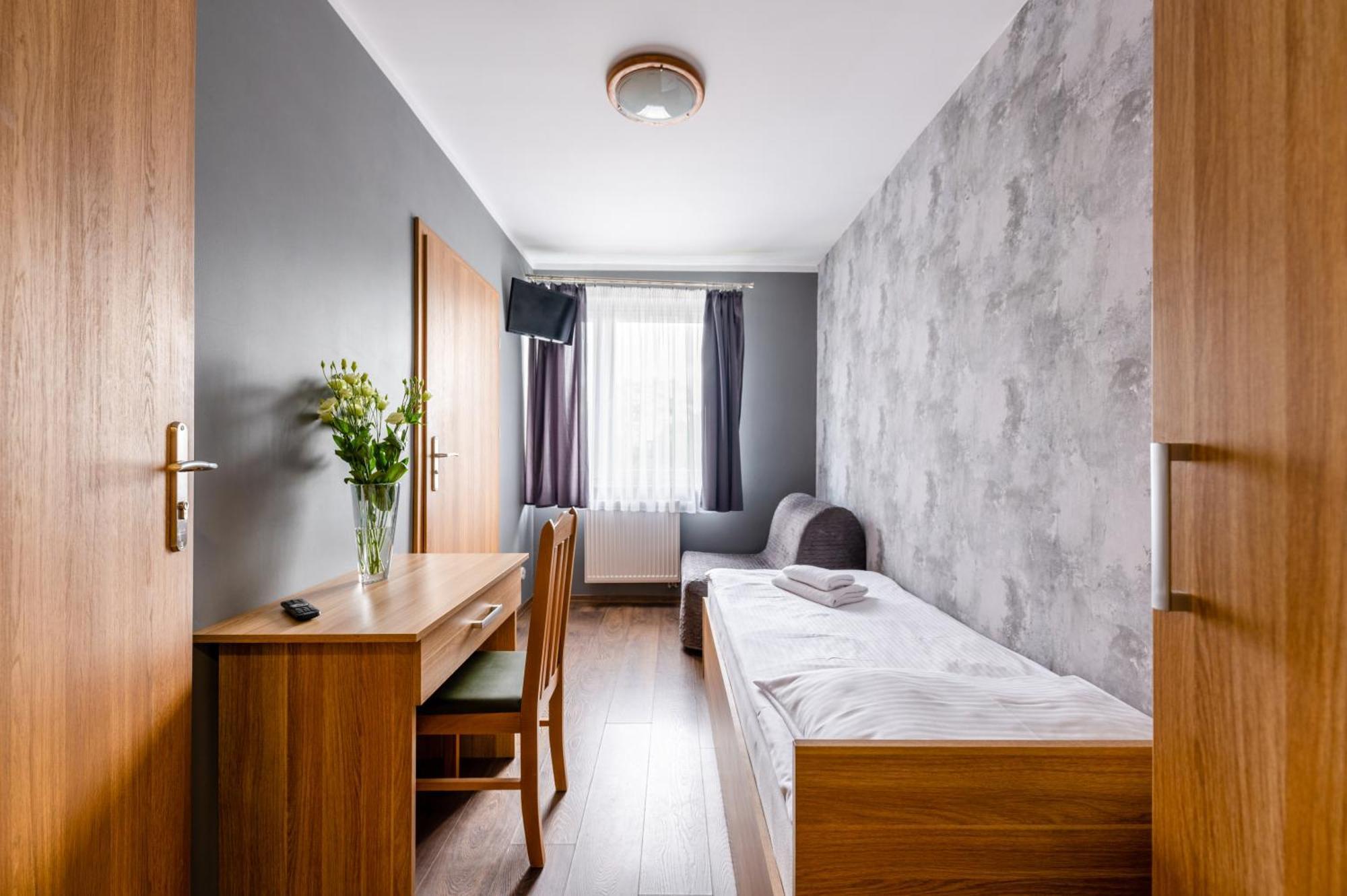 Sleep&Go Lubliniec Exterior foto