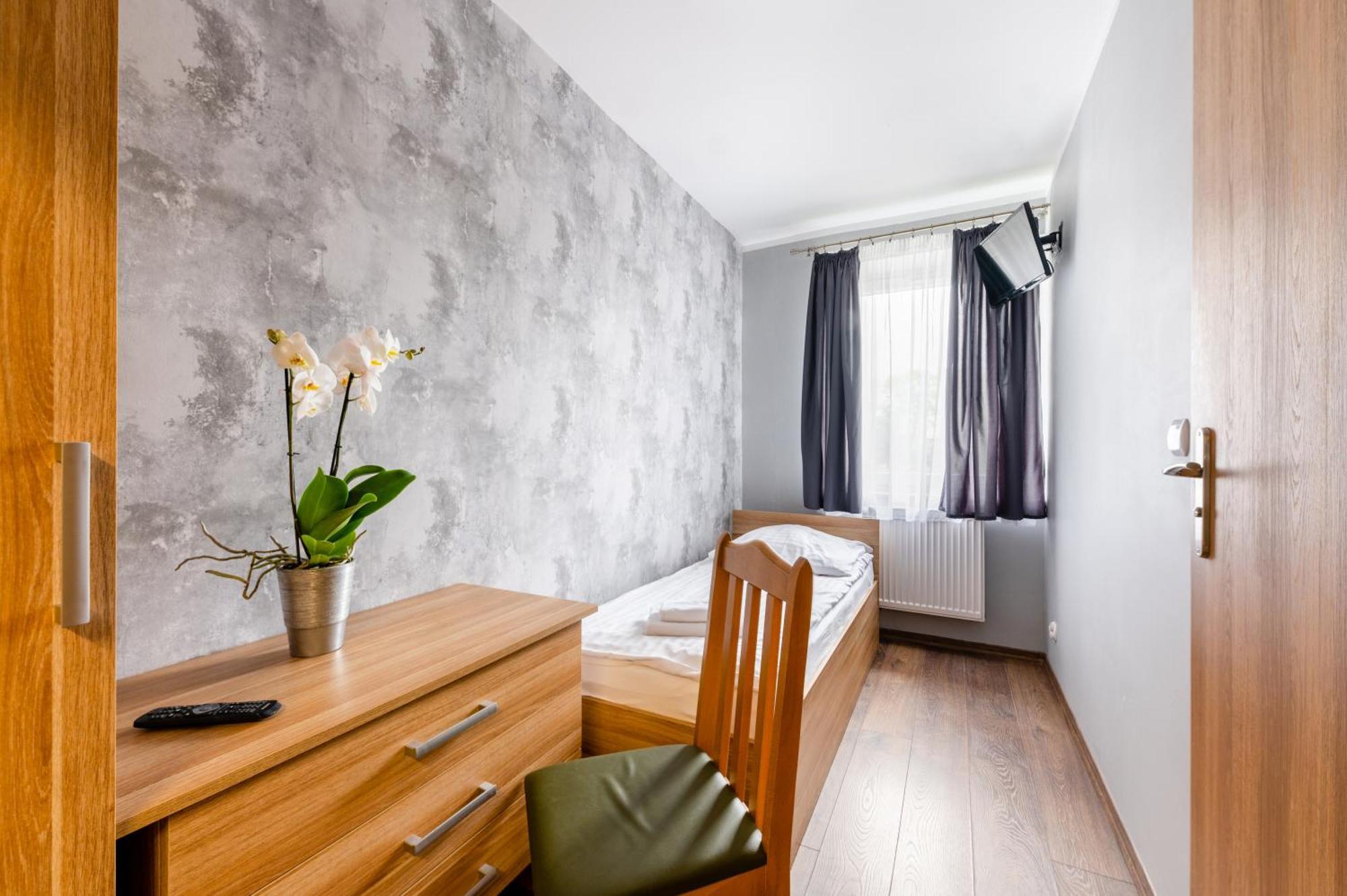 Sleep&Go Lubliniec Exterior foto